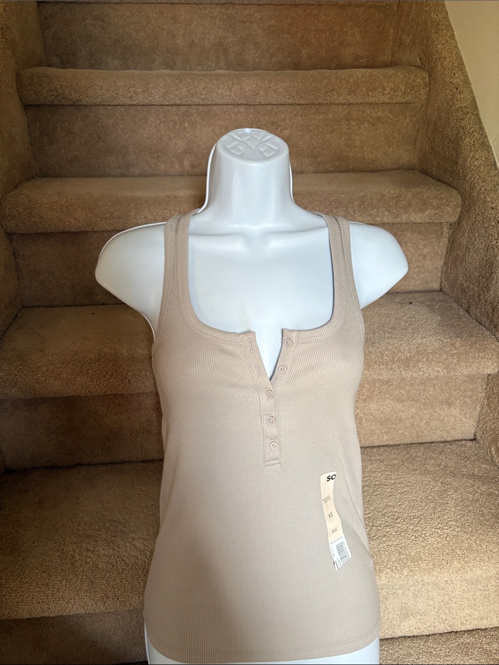 NWT Women’s Beige Ribbed Henley Tank Top - XS